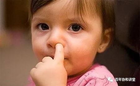 发现孩子鼻腔内有异物，该怎么办？